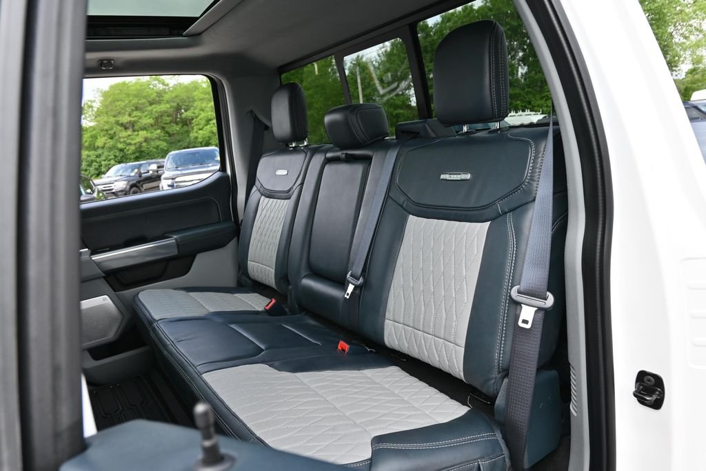 Used 2024 White Metallic Ford Limited image 28