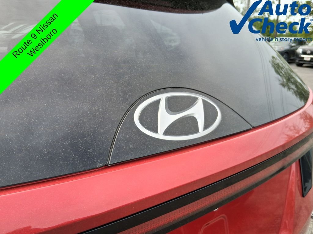 Used 2023 Red Hyundai SEL image 12