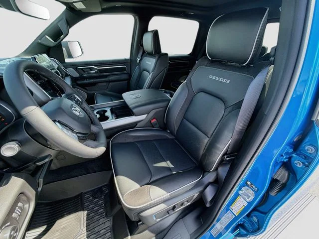 New 2026 Hydro Blue Pearl-Coat Exterior Paint RAM Laramie image 22