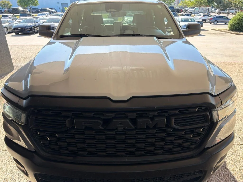 Used 2025 Silver Ram Tradesman image 3