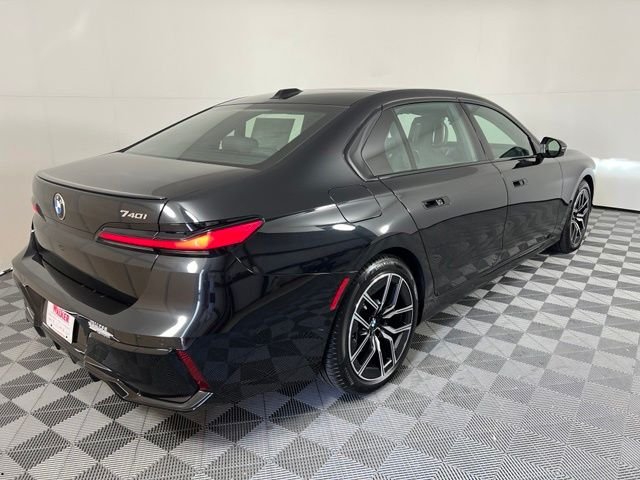 New 2026 Black BMW 740i image 7