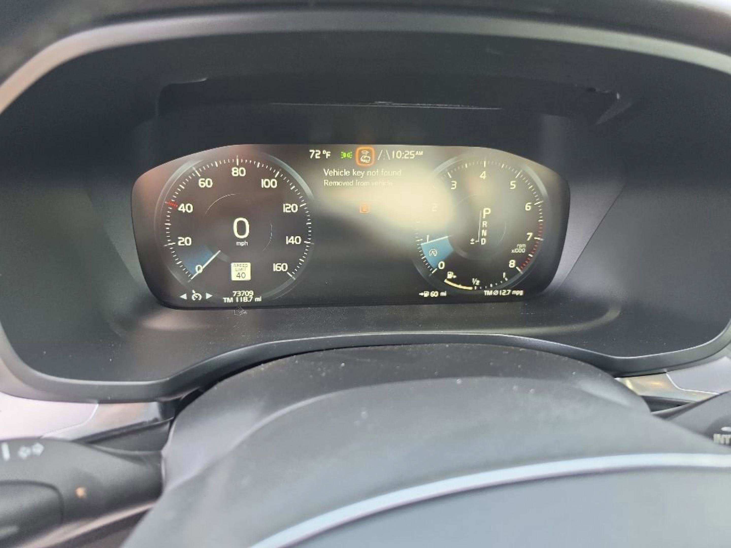 2020 Volvo S60 Momentum - Photo 16