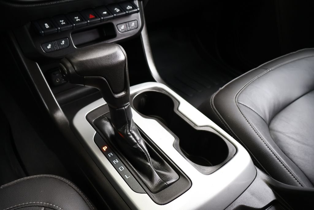 2021 Chevrolet Colorado ZR2 - Photo 22