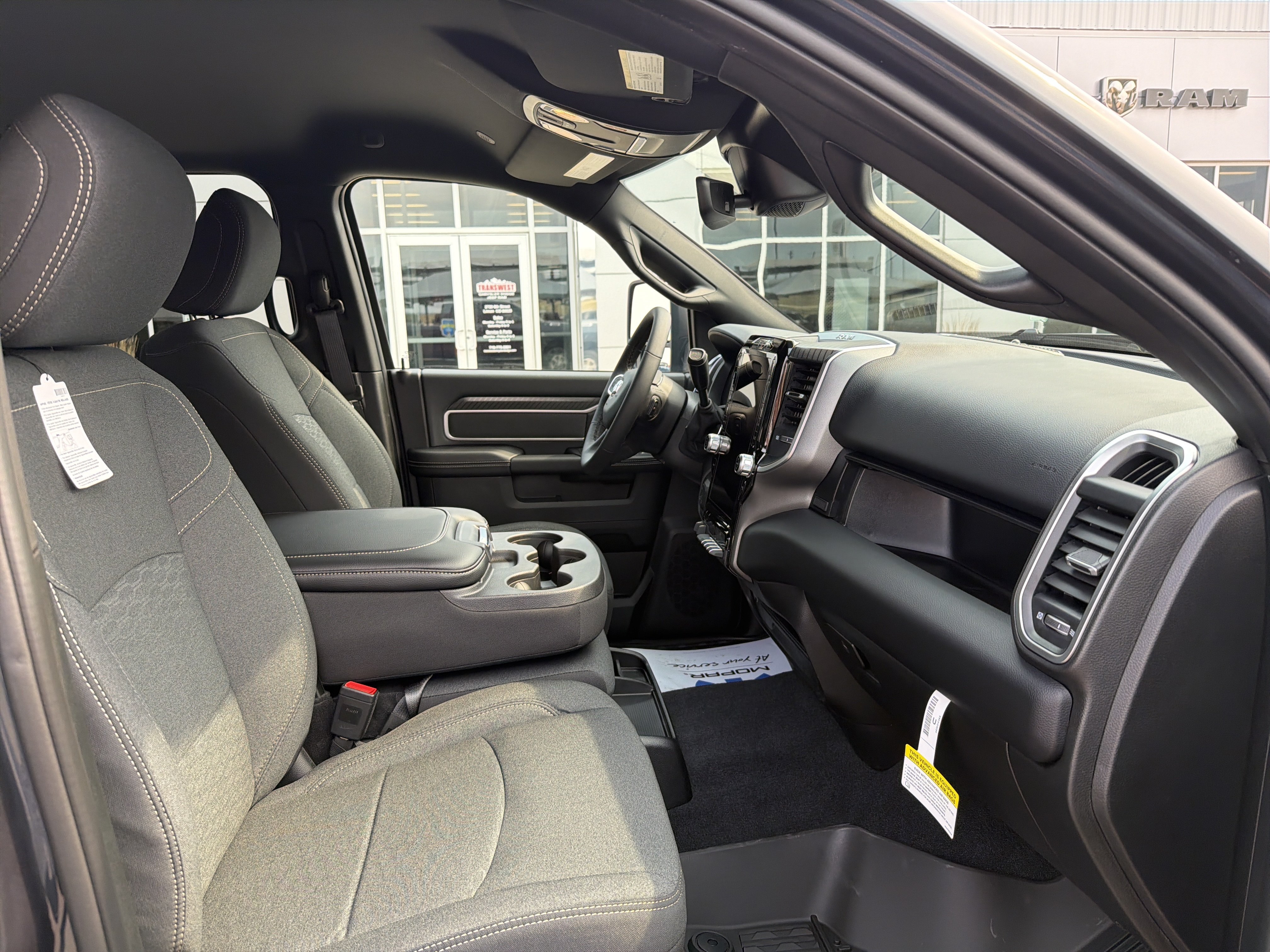 2026 RAM 2500 Big Horn - Photo 15