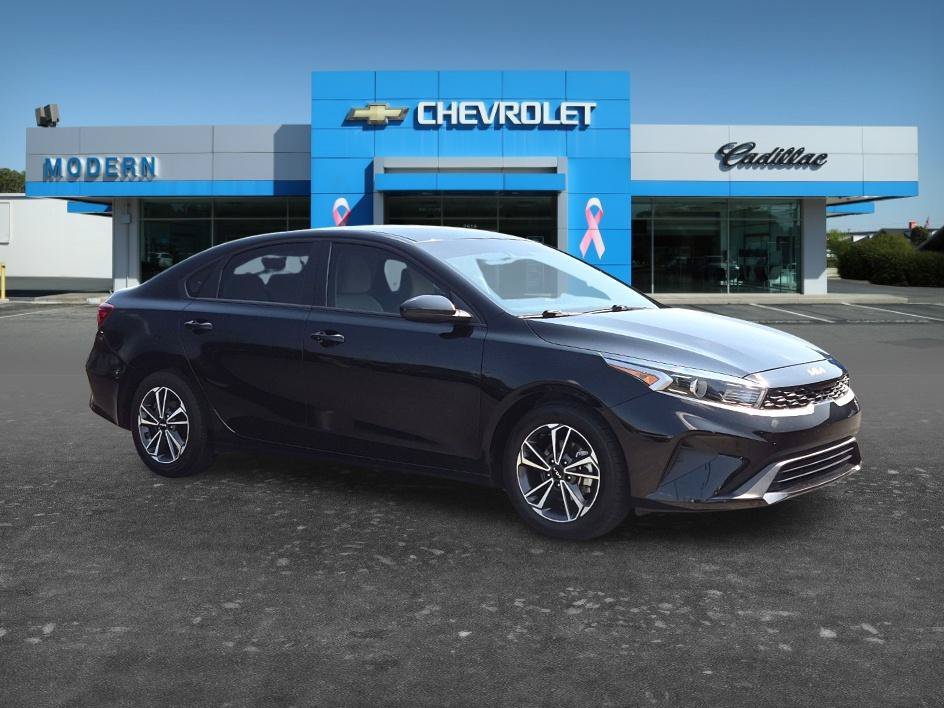 Used 2022 Aurora Black Kia LXS image 7