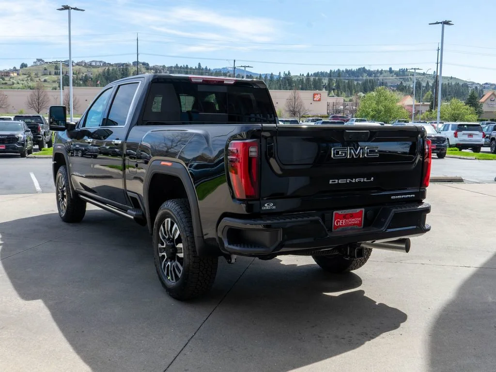 2026 GMC Sierra 2500HD Denali Ultimate - Photo 5