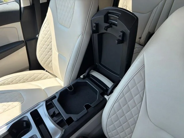 Used 2023 White Metallic Ford Titanium image 29