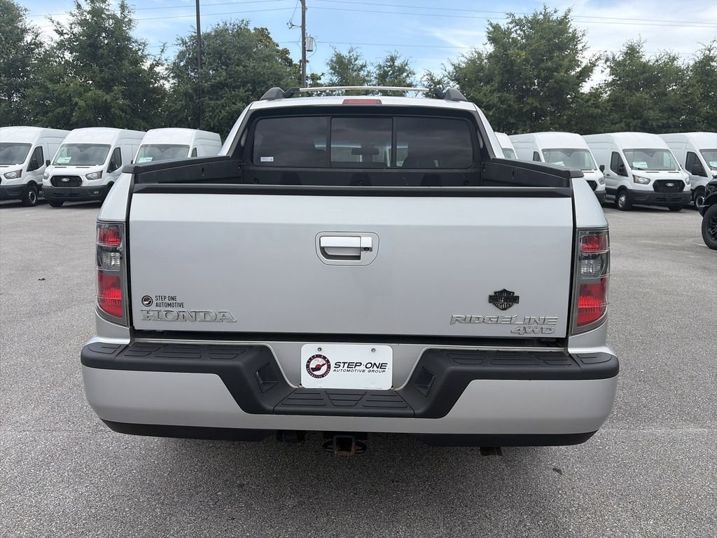 Used 2012 Silver Honda RTL image 6