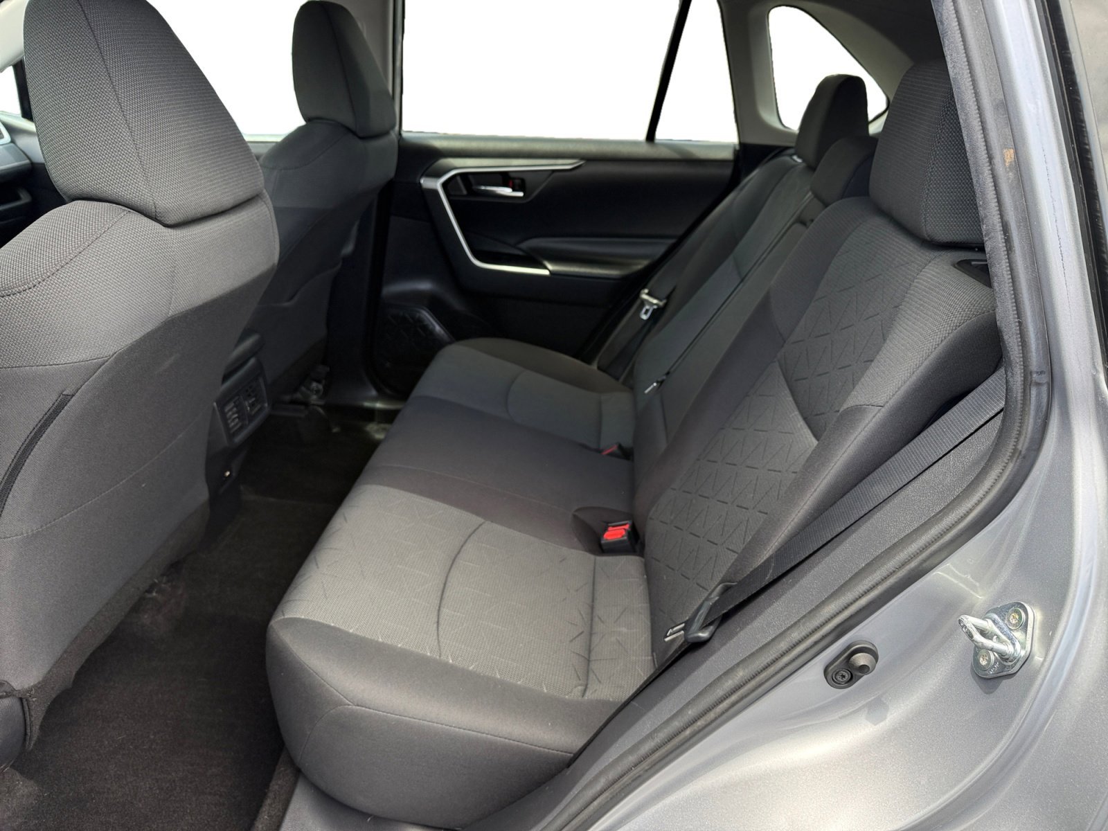 Used 2021 Silver Sky Metallic Toyota XLE image 16