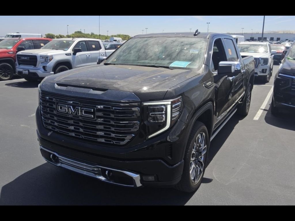 Used 2024 Black GMC Denali Ultimate image 5