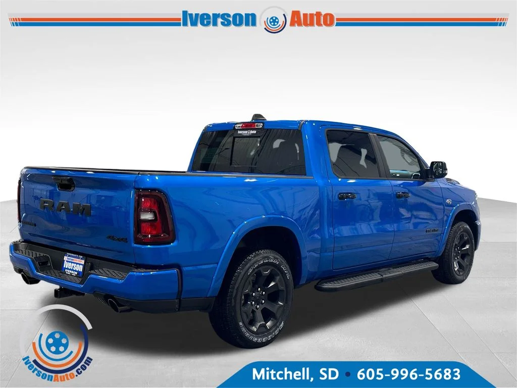 New 2026 Hydro Blue Pearl-Coat Exterior Paint RAM Big Horn/Lone Star image 7