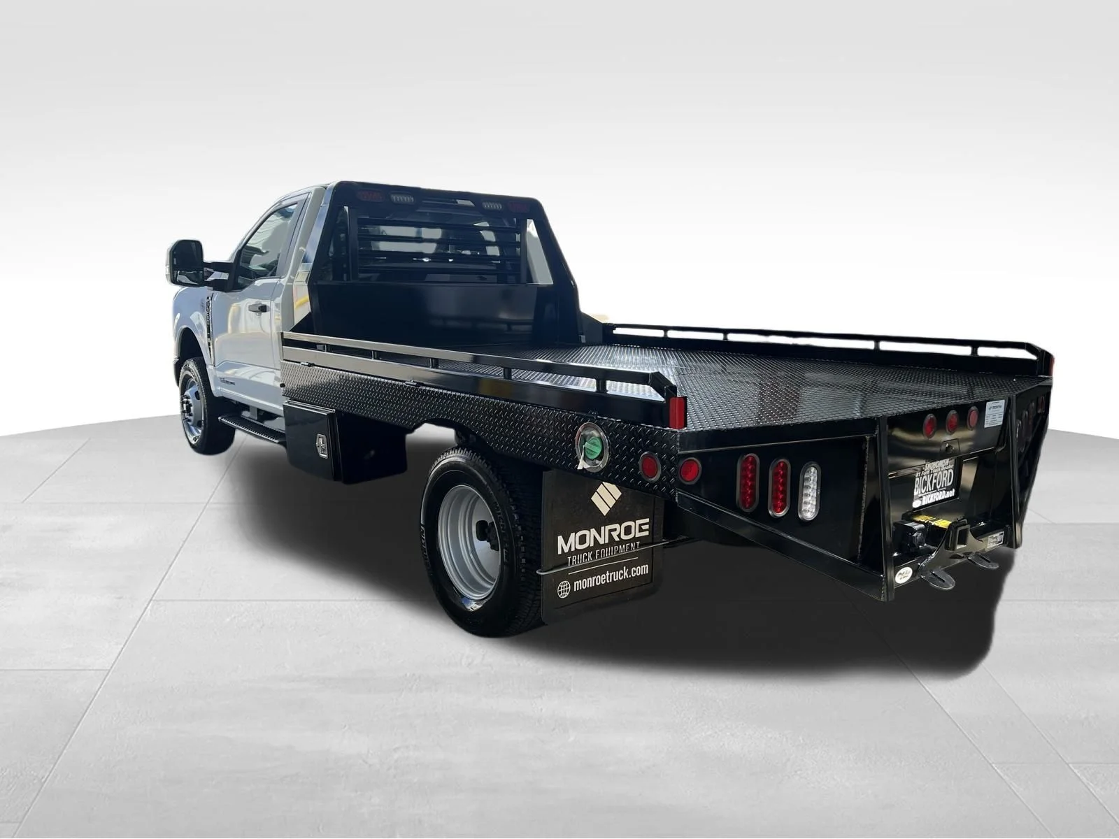 2025 Ford F-350 Super Duty Chassis Cab XL - Photo 7