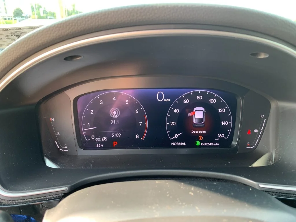 Used 2022 Red Honda Sport Touring image 31