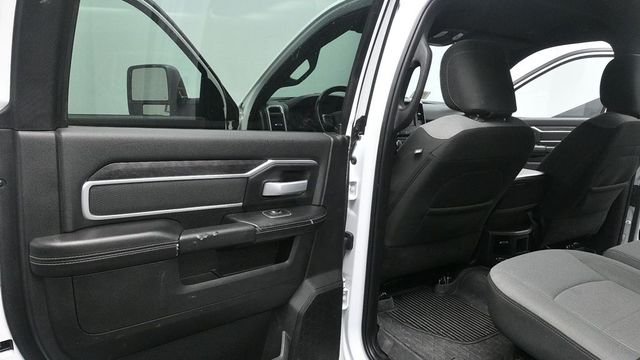 Used 2024 White Ram Big Horn image 22