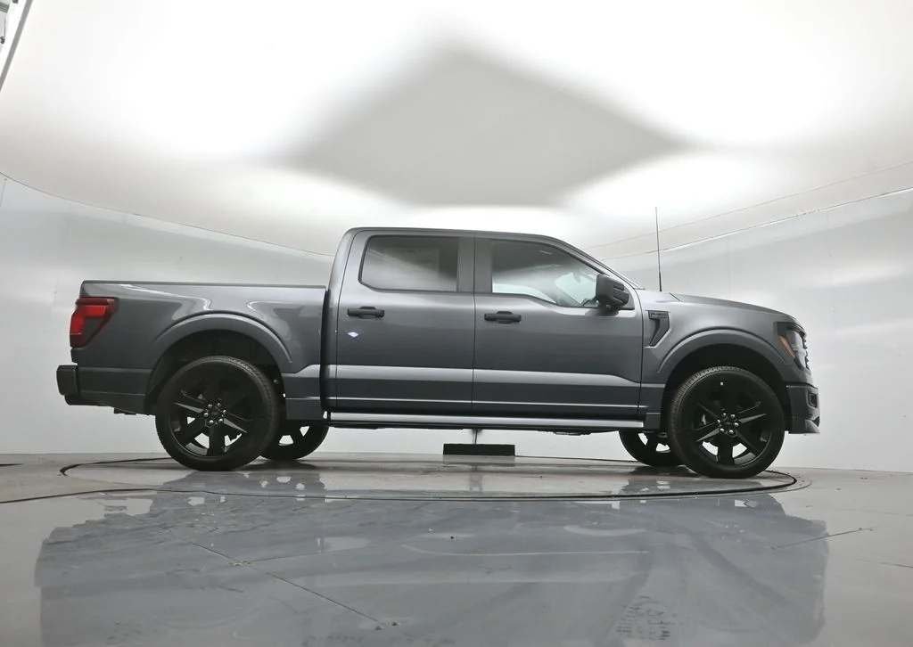 New 2026 Carbonized Gray Metallic Ford STX image 44