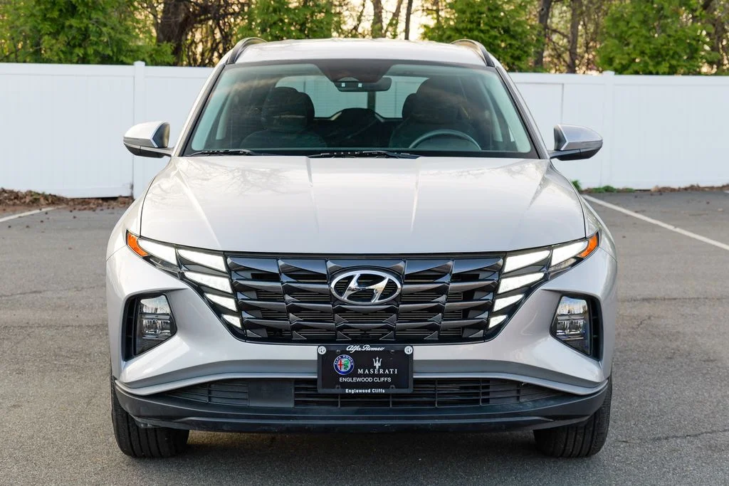 Used 2023 Shimmering Silver Hyundai SEL image 2