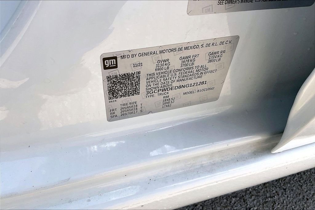 Used 2022 White Chevrolet RST image 16