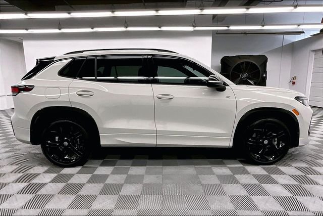2025 Volkswagen Tiguan SE R-LINE BLACK - Photo 15
