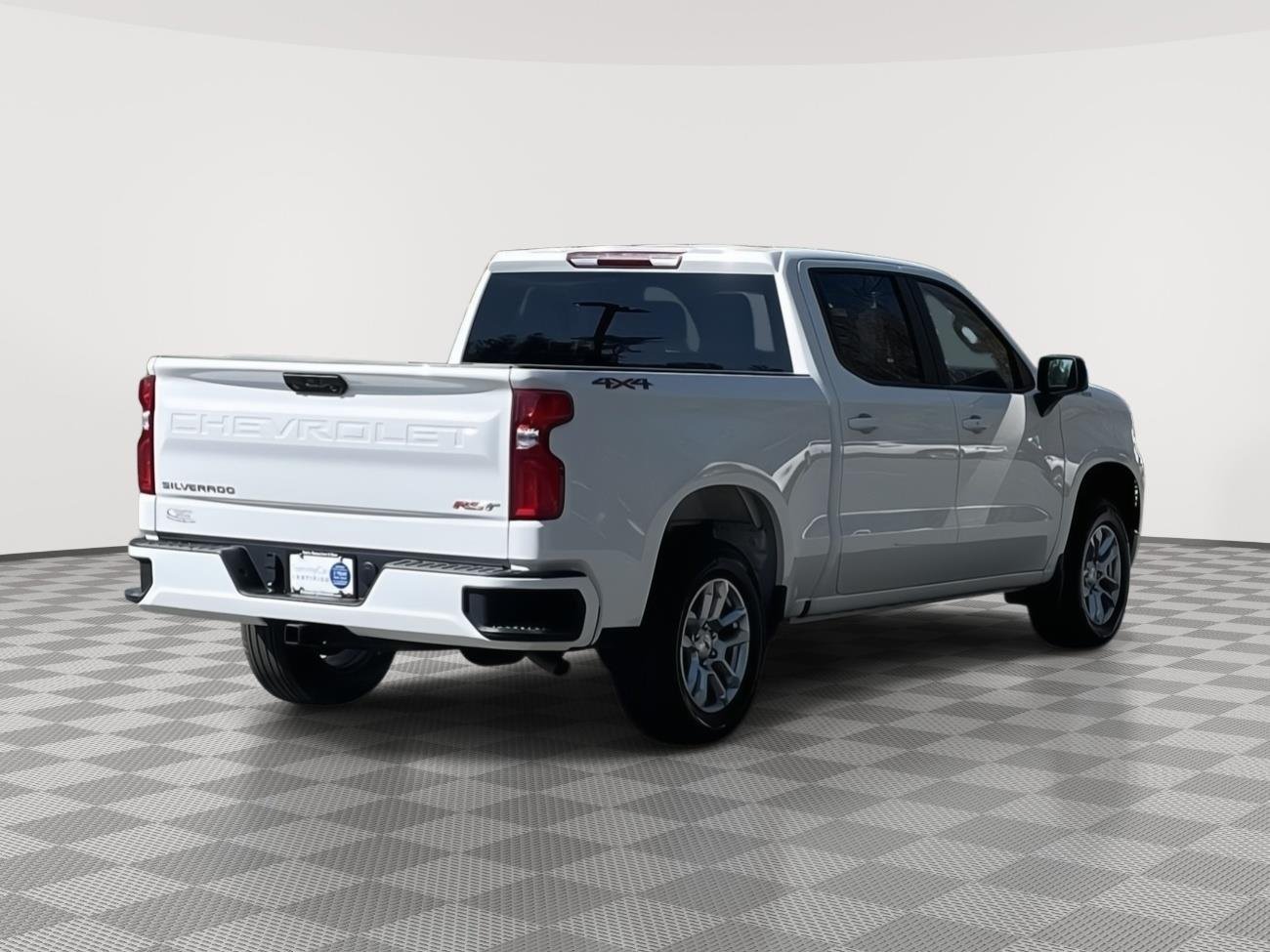 Used 2026 Summit White Chevrolet RST image 6