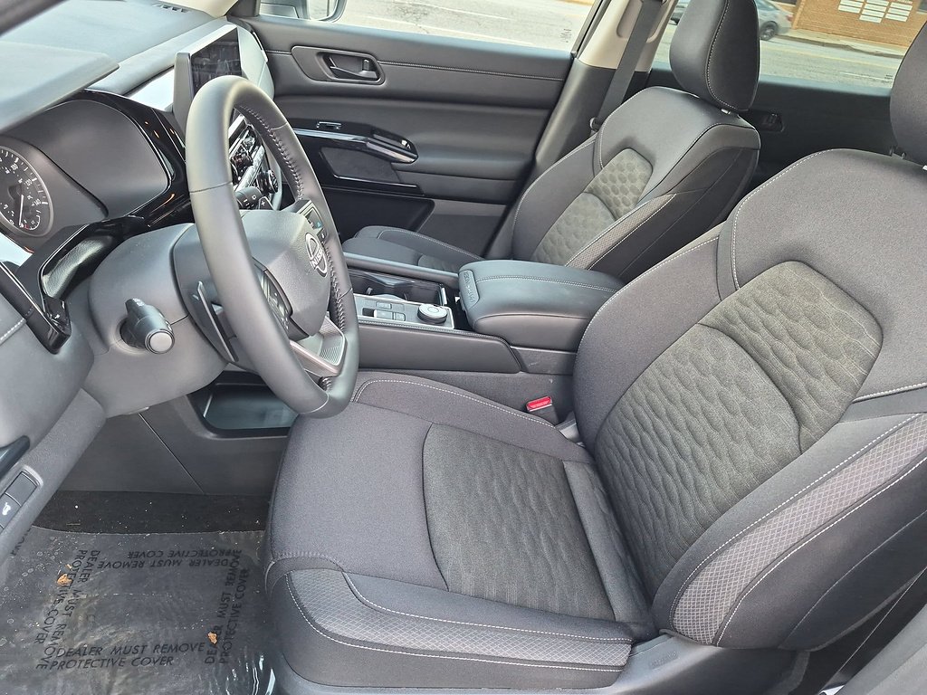 2026 Nissan Pathfinder SV - Photo 7