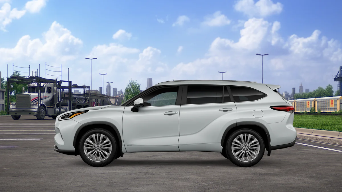 New 2026 Wind Chill Pearl Toyota Hybrid Platinum image 12