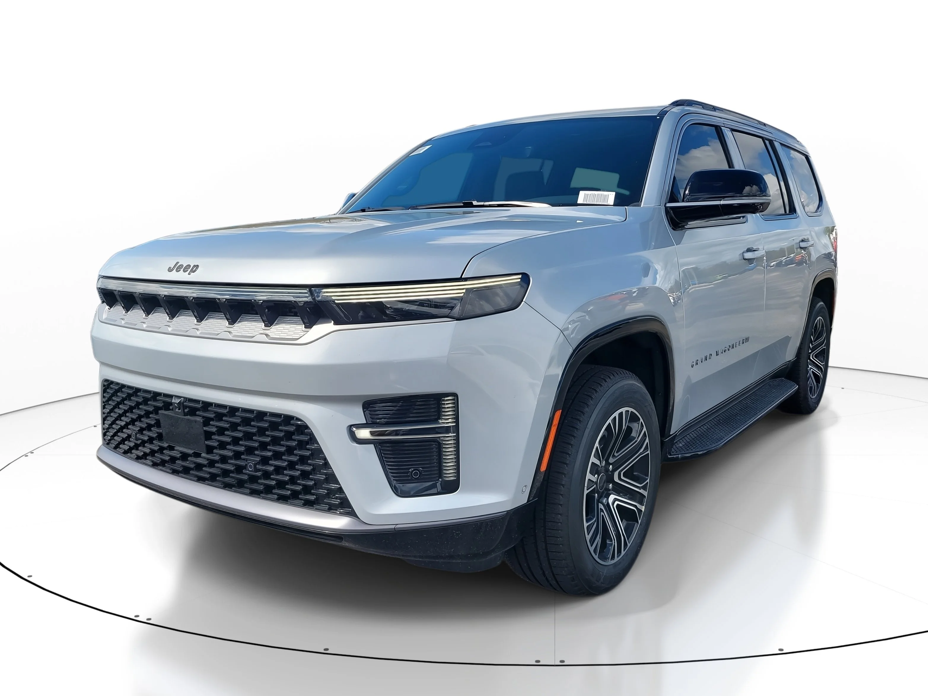 New 2026 Silver Zynith Jeep  image 4