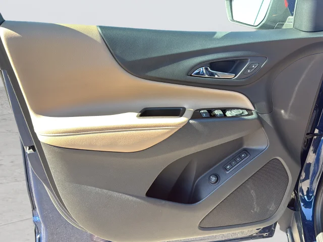 Used 2022 Blue Chevrolet Premier image 12