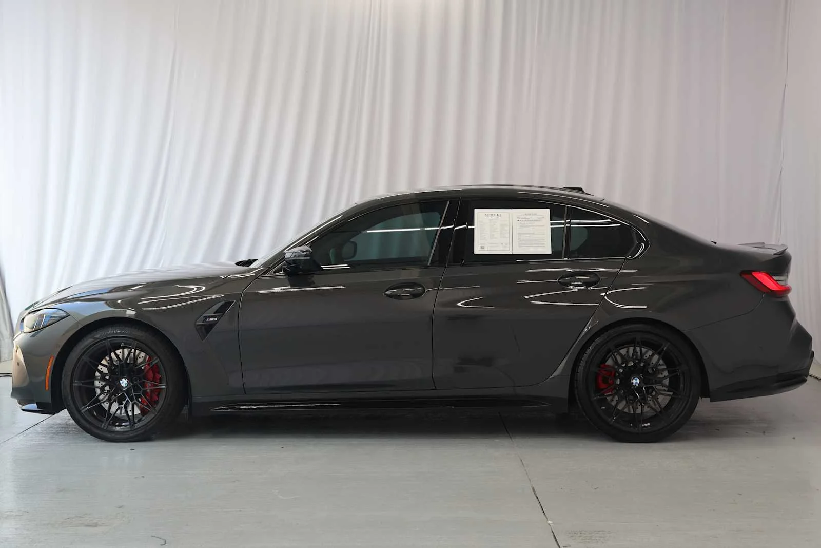 Certified Used 2025 Dravit Grey Metallic BMW  image 7