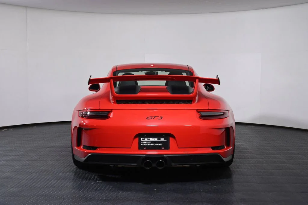 Used 2018 Guards Red Porsche GT3 image 6