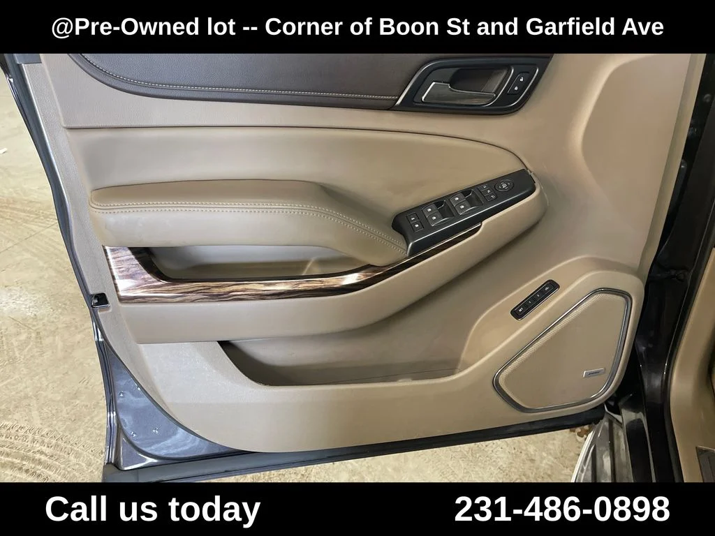 Used 2015 Silver GMC SLT image 15