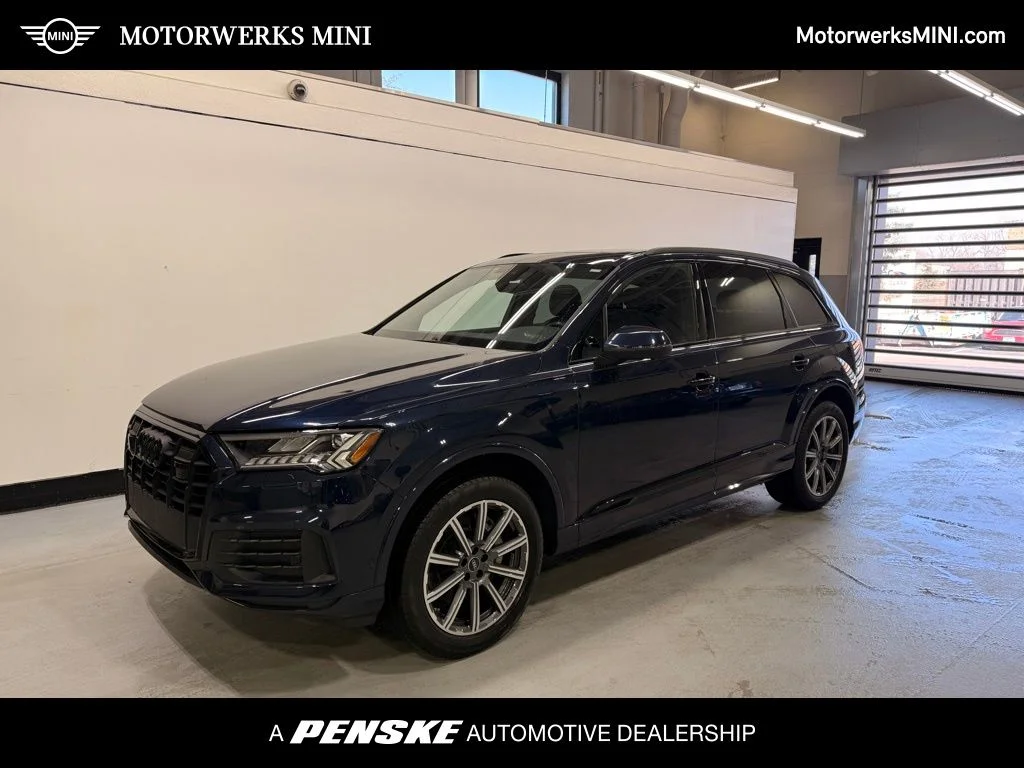 2023 Audi Q7 45 Premium Plus quattro Tiptronic's photo