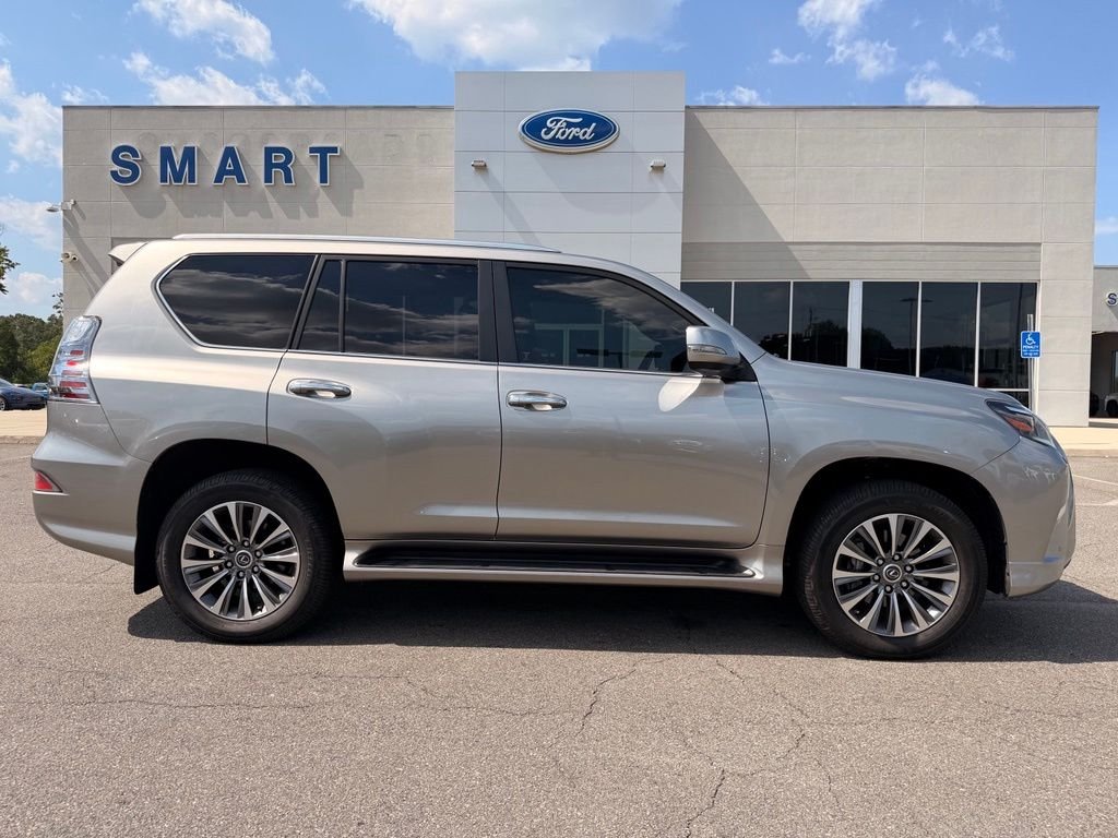 2023 Lexus GX 460 460 LUXURY's photo