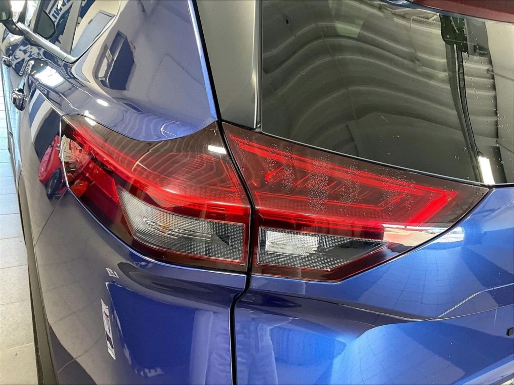 Used 2023 Blue Nissan SV image 33