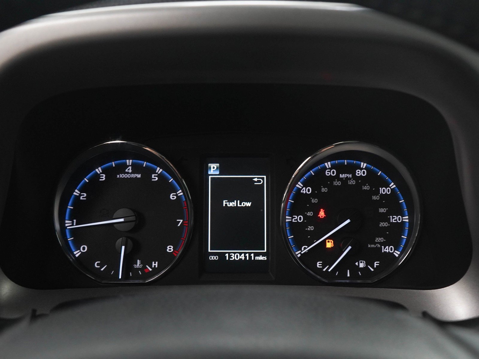 Used 2016 Black Toyota AWD 4dr XLE image 27