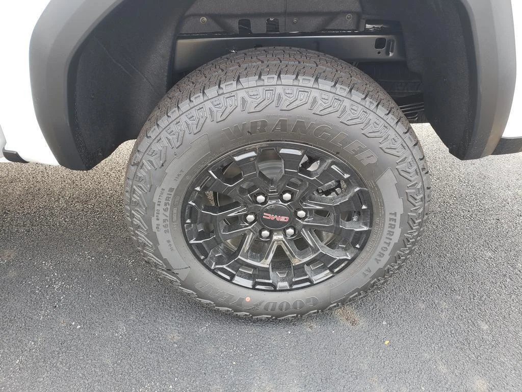 2026 GMC Canyon Elevation - Photo 20