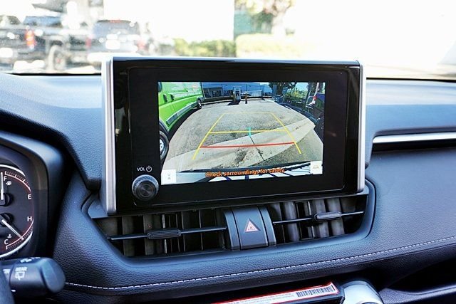 Used 2025 Silver Toyota LE image 25