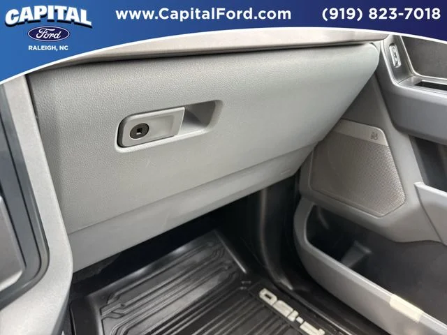 Used 2025 Black Ford XLT image 28