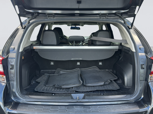 Used 2019 Gray Subaru 2.0i Limited image 32