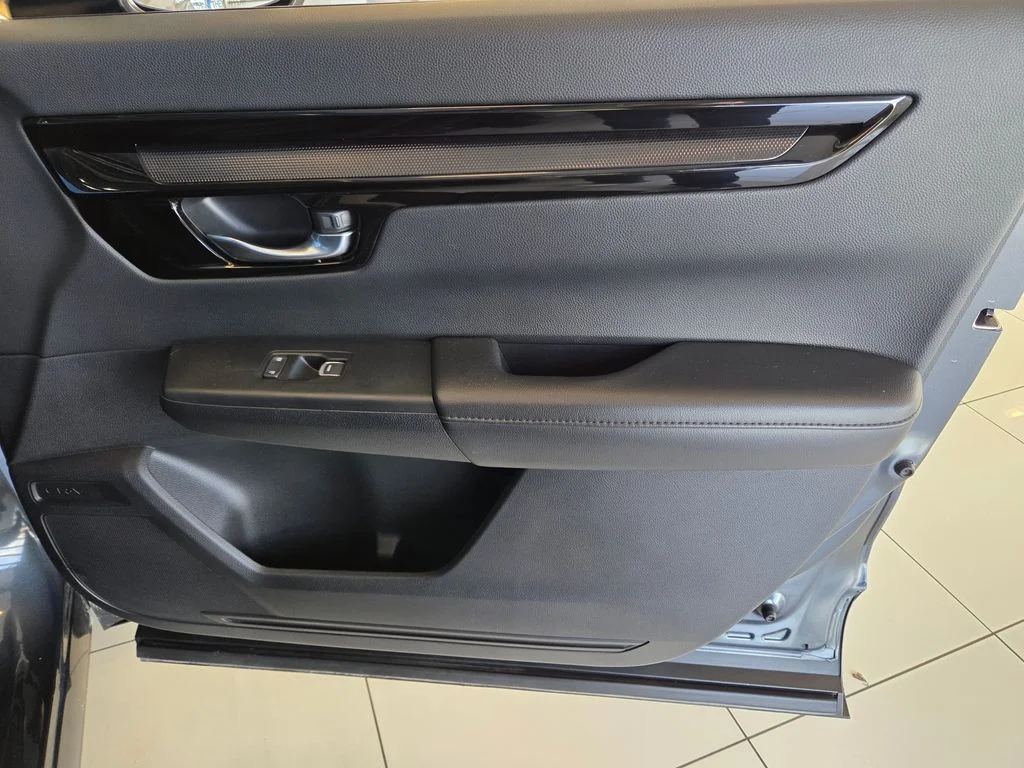 Certified Used 2025  Honda EX-L image 20