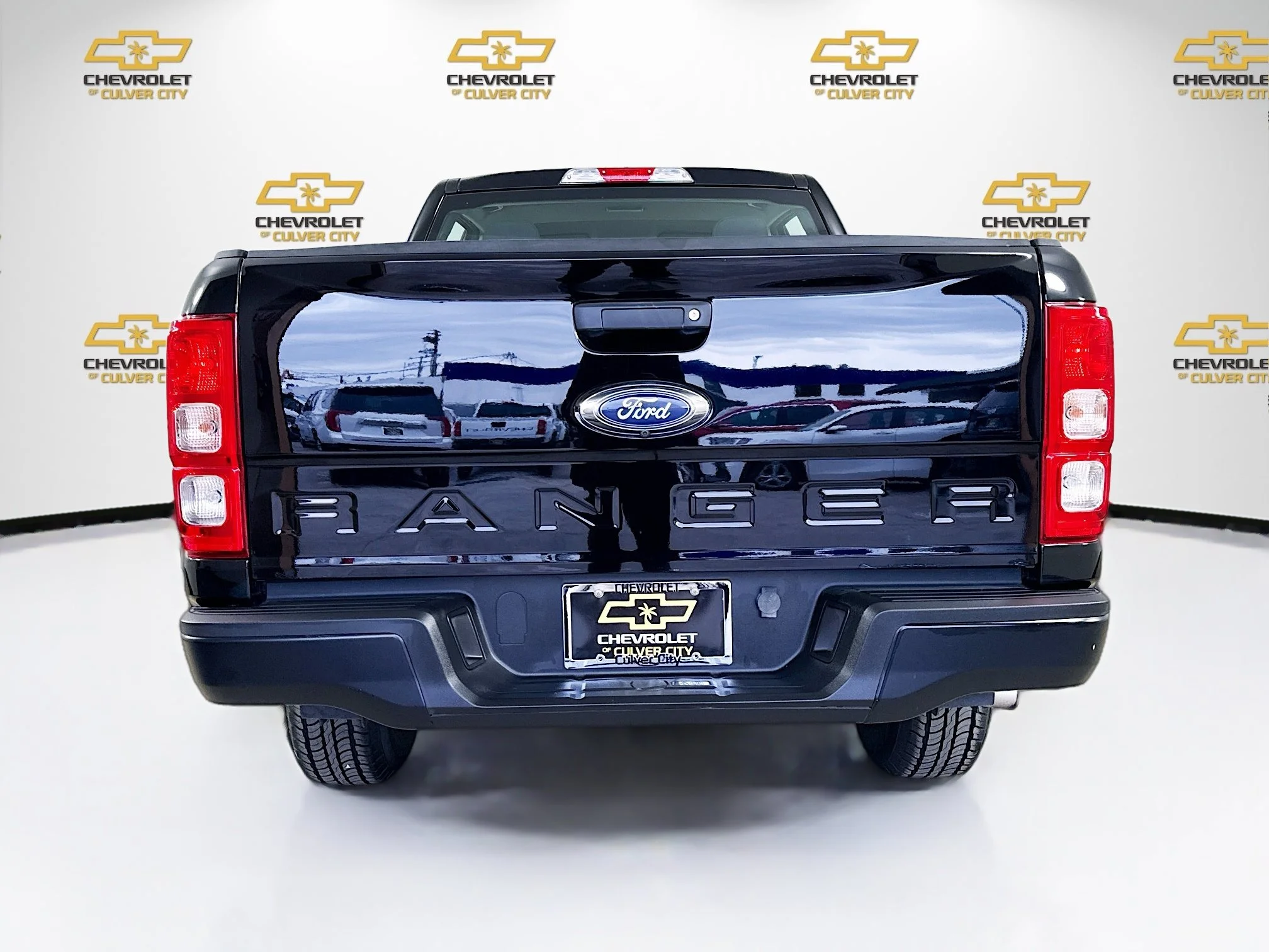 Used 2020 Black Ford XL image 7