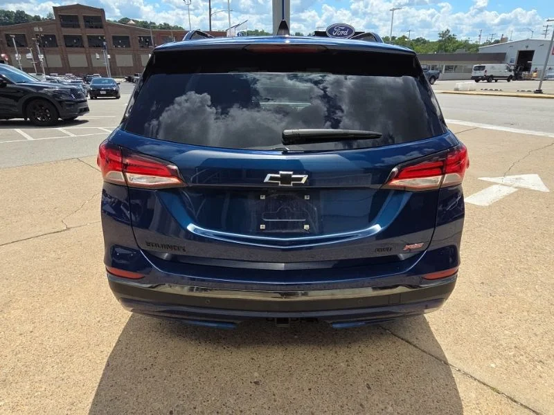 Used 2022 Blue Chevrolet RS image 6