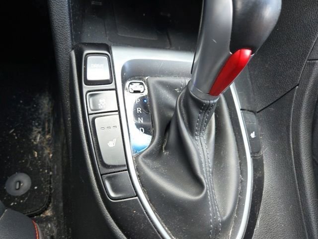 Used 2020 Ultra Black Hyundai Turbo image 5