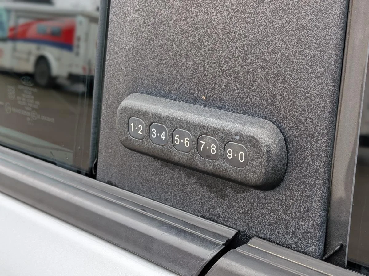 Used 2021 Silver Ford Outer Banks image 10