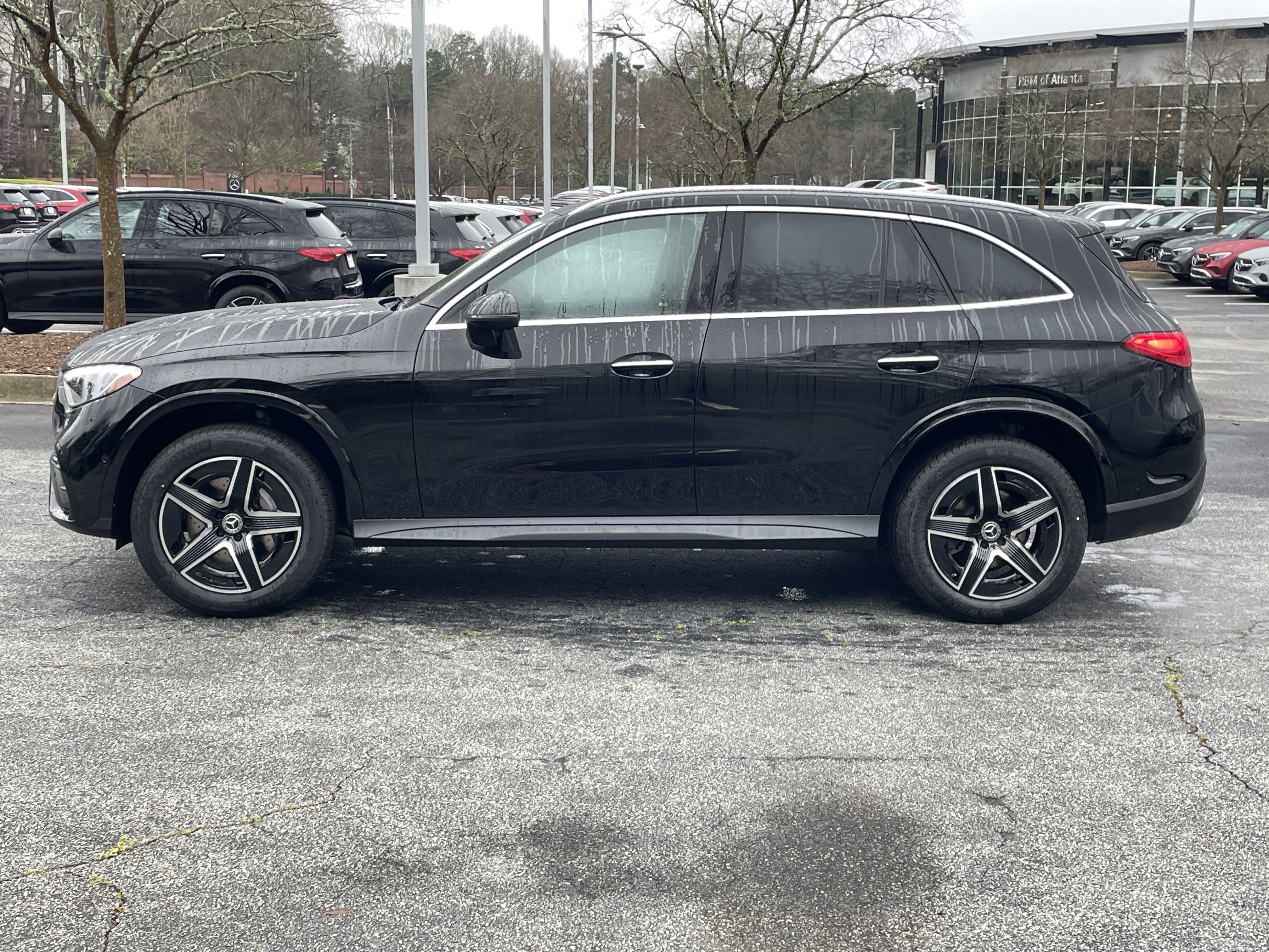 New 2026 Black Mercedes-Benz GLC 300 SUV image 14