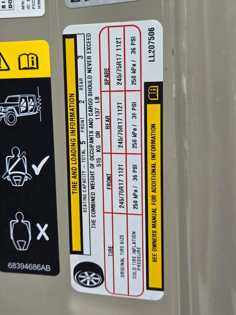 Used 2020 Gobi Clearcoat Jeep Sport S image 20