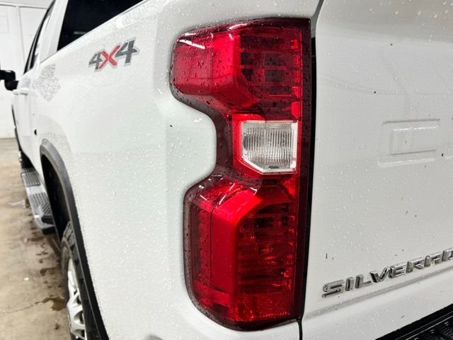 Used 2024 White Chevrolet LT image 7