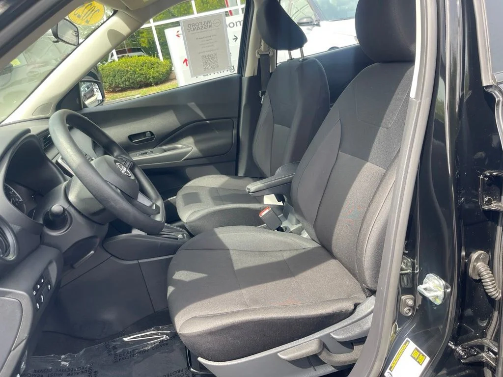 2025 Nissan KICKS PLAY Base - Photo 17
