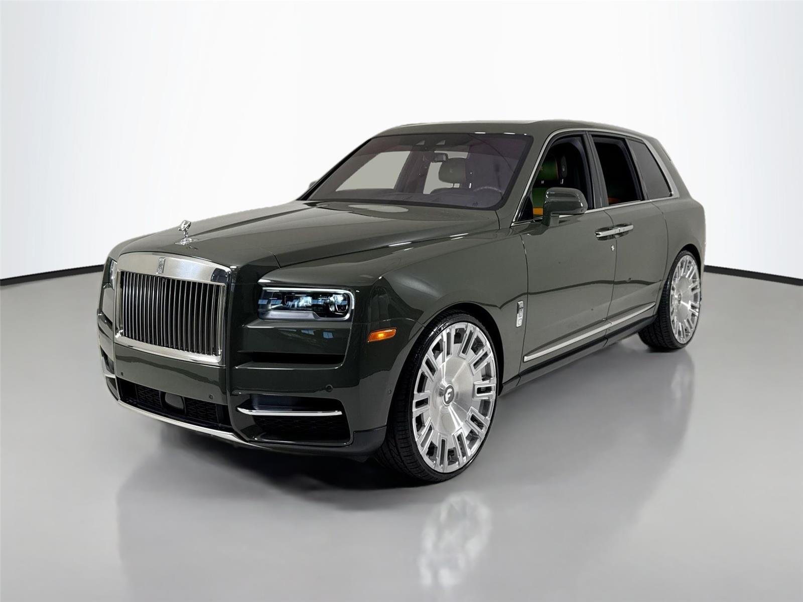 Used 2024 Silver Rolls-Royce  image 49