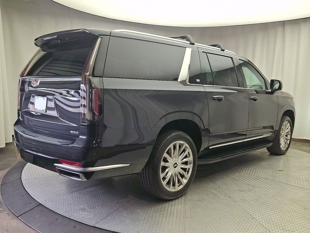 Used 2023 Galactic Gray Cadillac Premium image 4