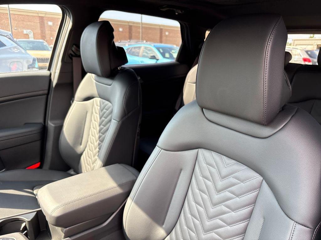 New 2026 Shadow Matte Gray Kia X-Line image 12